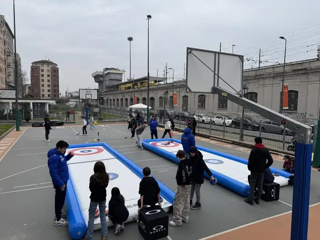 Sport invernali in città: il playground diventa un’arena ghiacciata